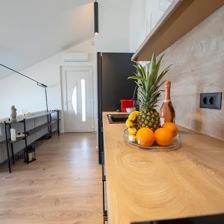 The Jazz Makarska Apartment, Old Town Located,Free Parking Exterior photo