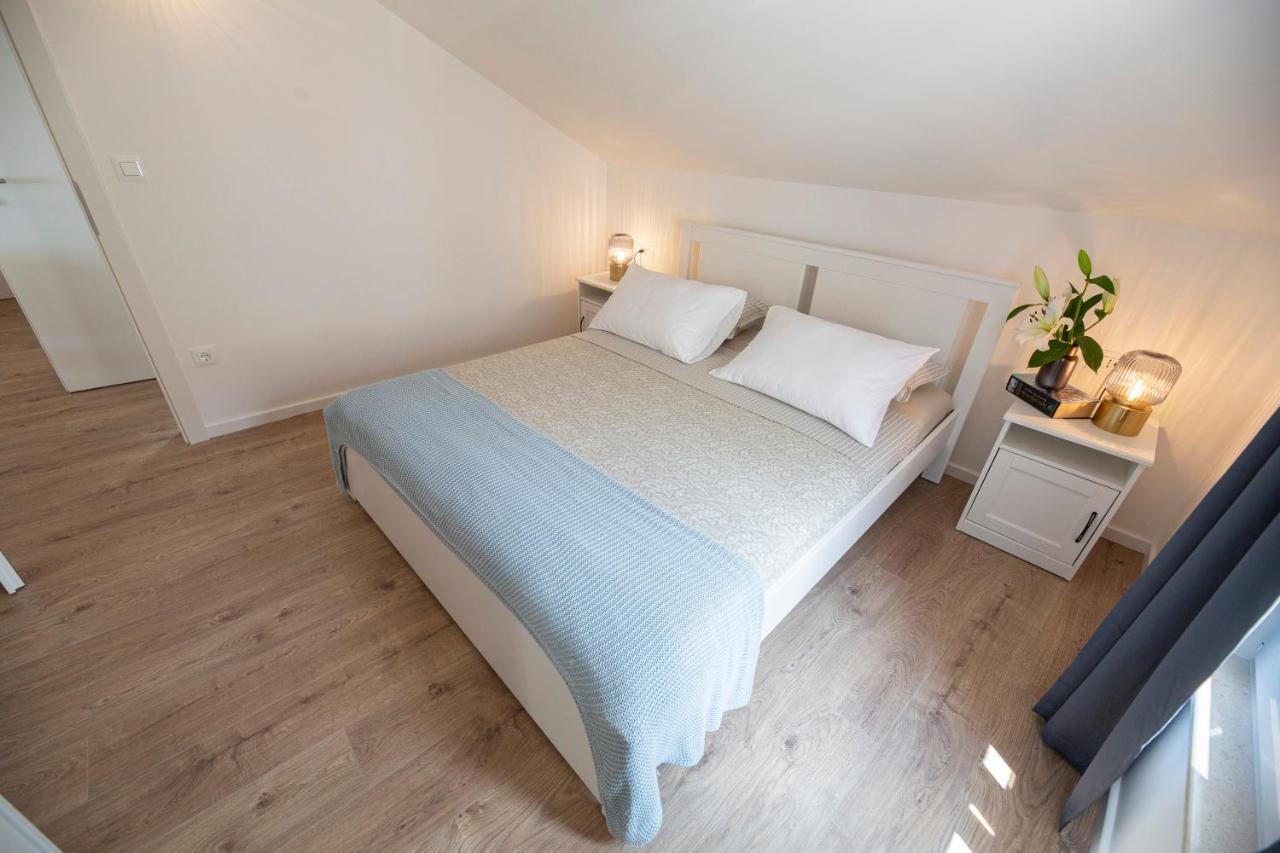 Apartament The Jazz Apartment, Old Town Located,free Parking