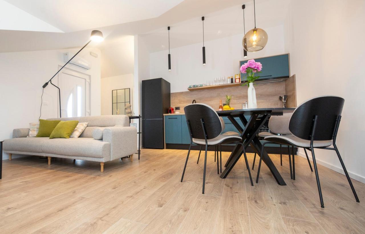 The Jazz Apartment, Old Town Located,free Parking Apartament *